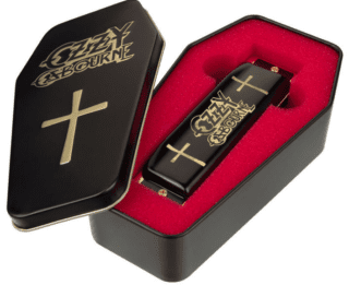 Ozzy Osbourne Signature Harp von Hohner – Gruft-Faktor inklusive