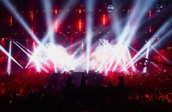 LED oder Halogen? Vor- und Nachteile für eure Lichtshow