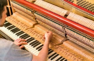 Klavier stimmen – eine komplexe Angelegenheit