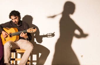 Flamencogitarre spielen – andalusisch perkussiv