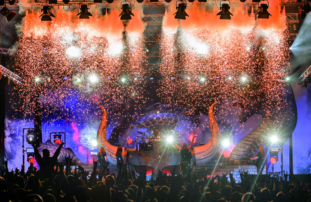 Weshalb Pyrotechnik auf der Bühne nichts für Anfänger ist