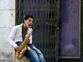 Was tun bei Zahnproblemen durchs Saxophon spielen?