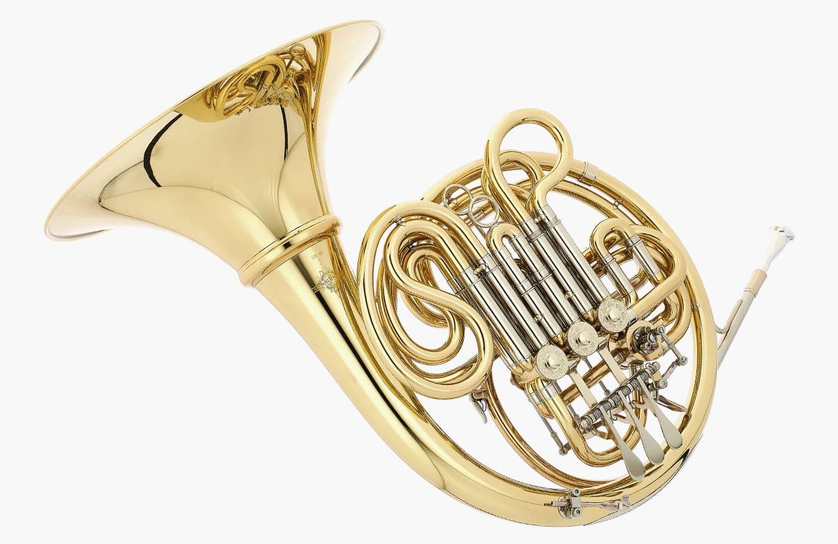 Horn spielen Instrument mit wundersch nem Klangspektrum Horn spielen Instrument mit wundersch nem Klangspektrum