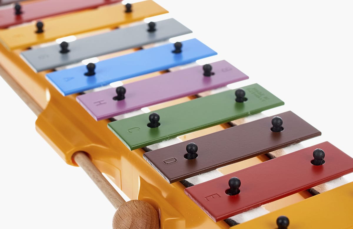 Mit farbigen Klangplatten ideal für den Einstieg