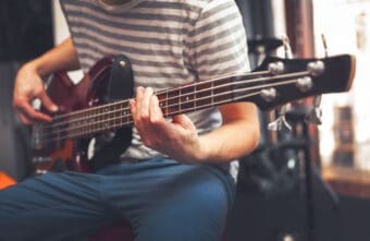 Überflüssige Fehler beim Bass-Lernen, auf die du gerne verzichten darfst